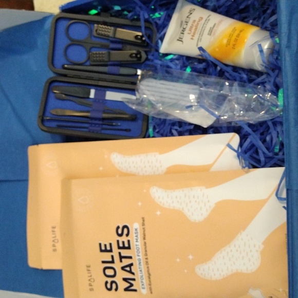 Bliss Apothecary Shop Other - Men's Grooming kit- pedi/mani. Great GIFT for Men!!